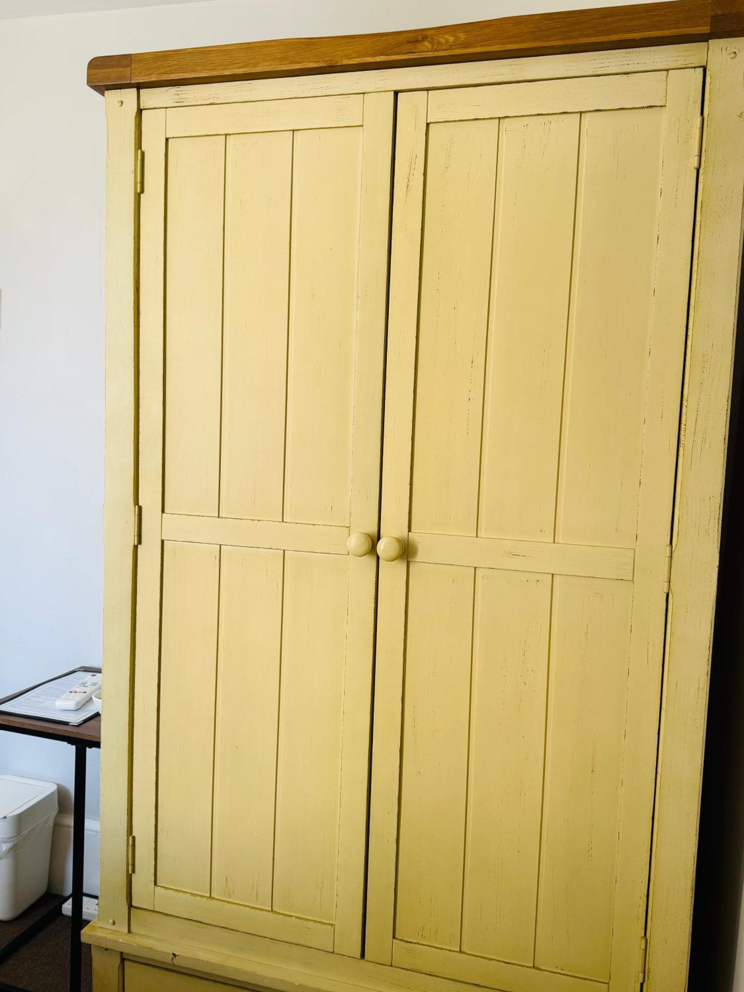 The Vale Hotel Cricklade Room photo